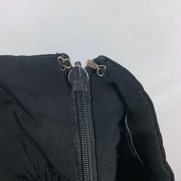 LE CHATEAU | High Waisted Pencil Skirt Size 9/10 - Picture 4 of 7